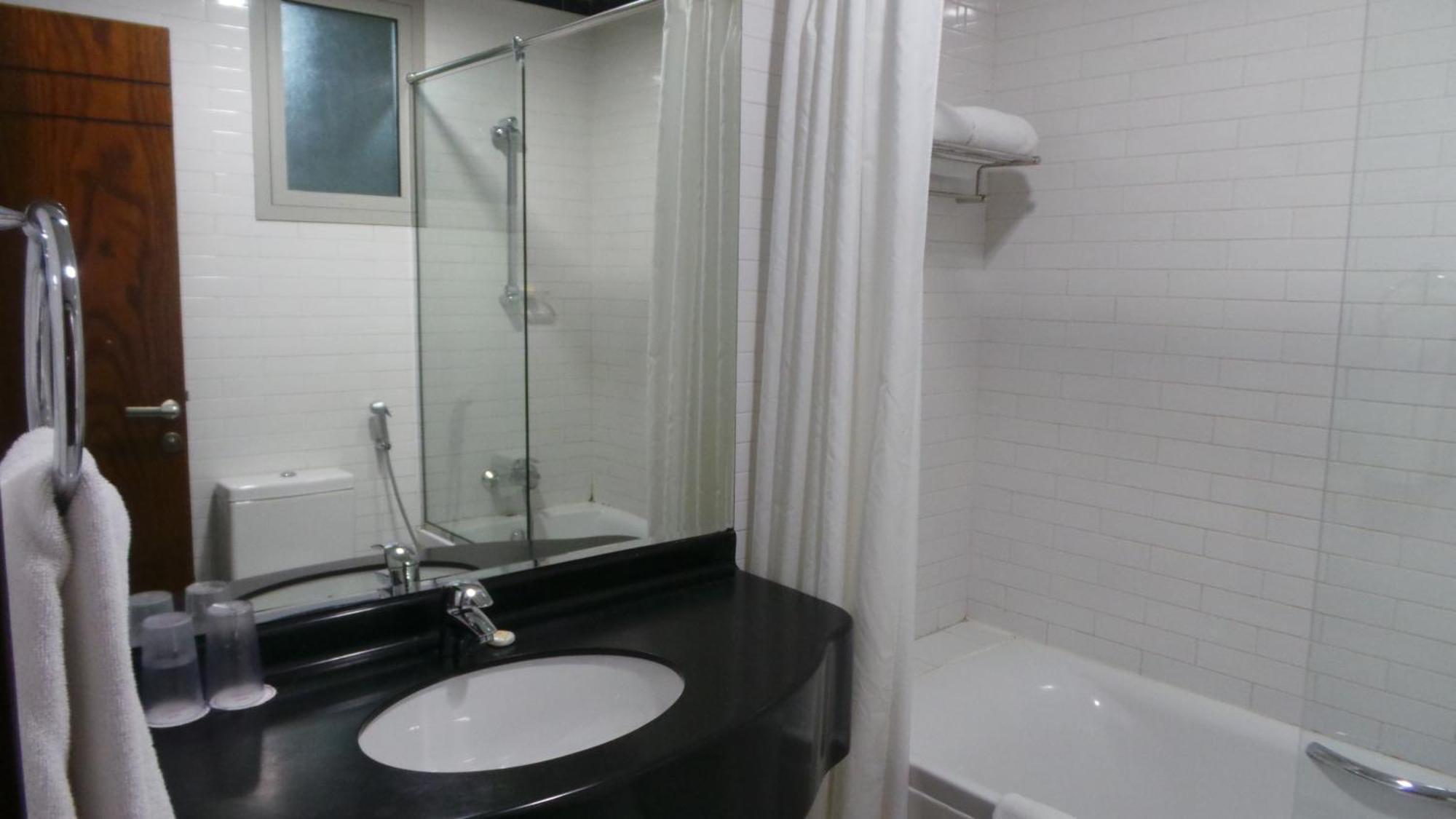 Akas-Inn Hotel Apartment Dubai Ngoại thất bức ảnh